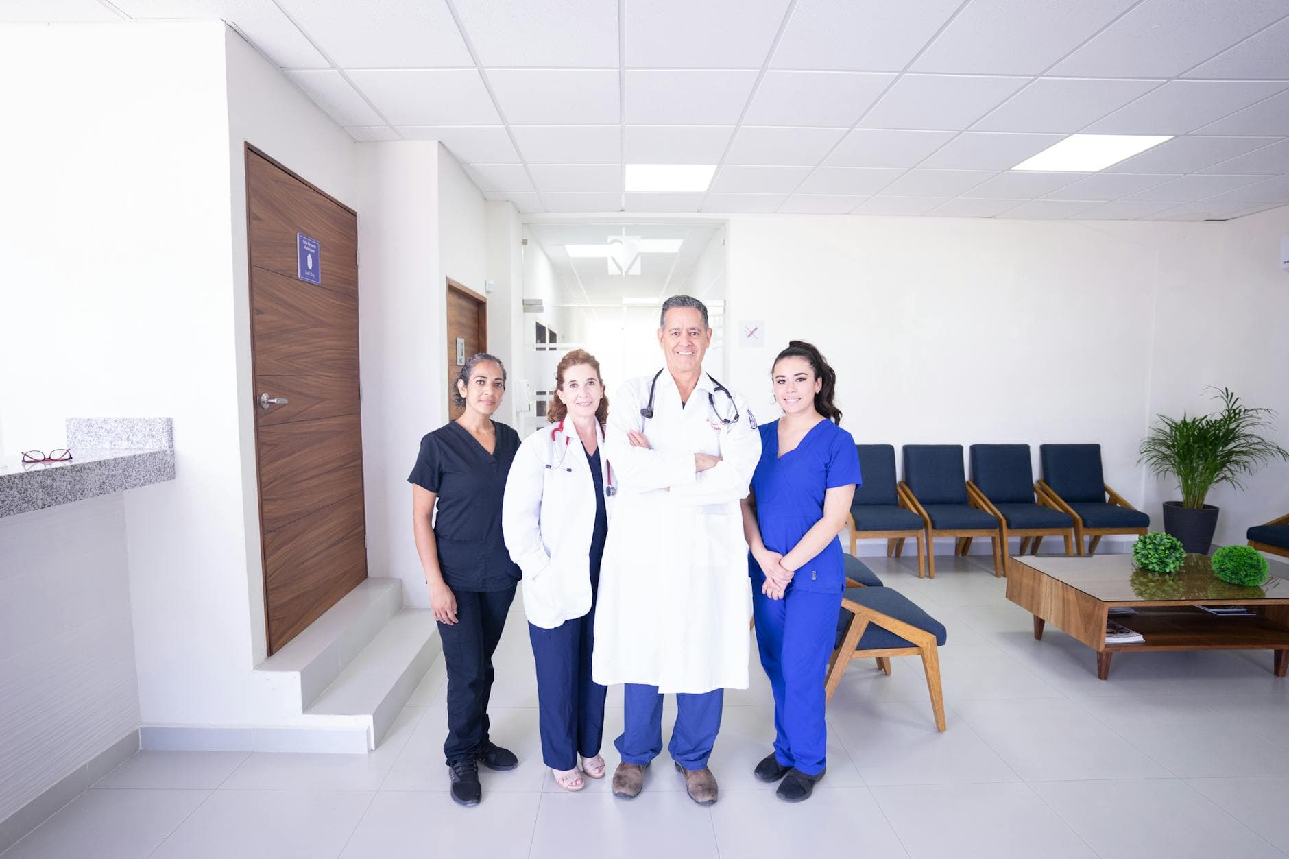 Dentaneva Dental Clinic, Hamidiye, Porta Vadi, Istanbul